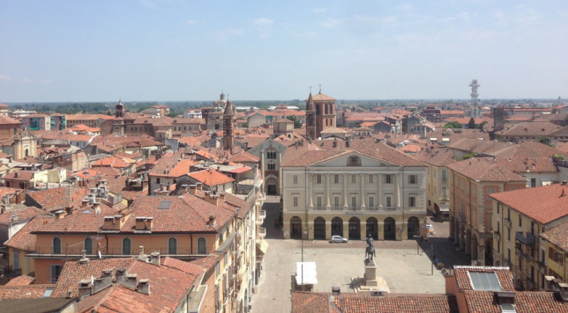 Bookasalecrossing 2024 in piazza Mazzini